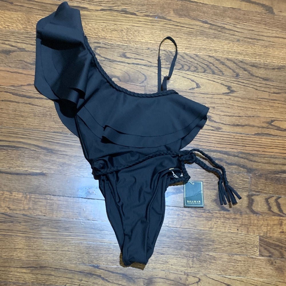 Boamar Black One-Shoulder Swimsuit with Ruffle size S